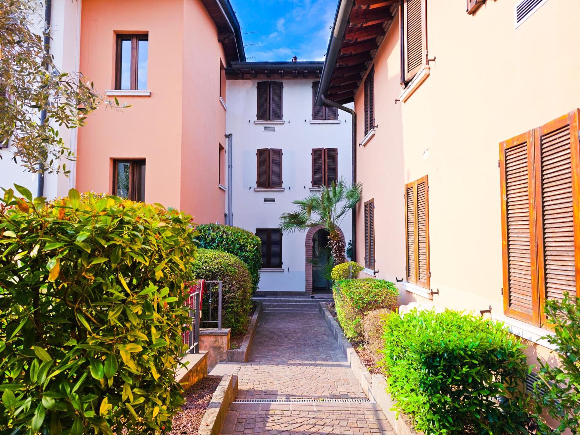 Casa Marilyn Apartment Desenzano del Garda Exterior photo